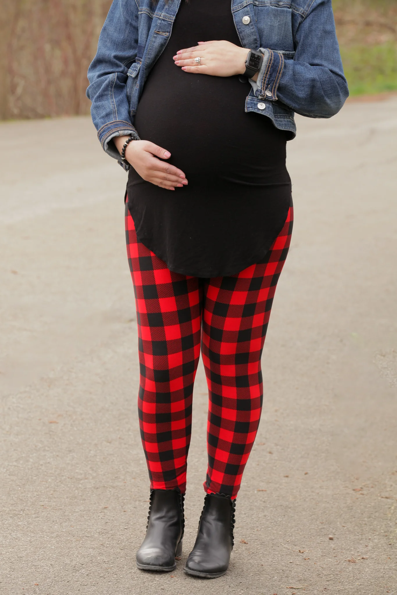 Buffalo Plaid Maternity Leggings - Image 5