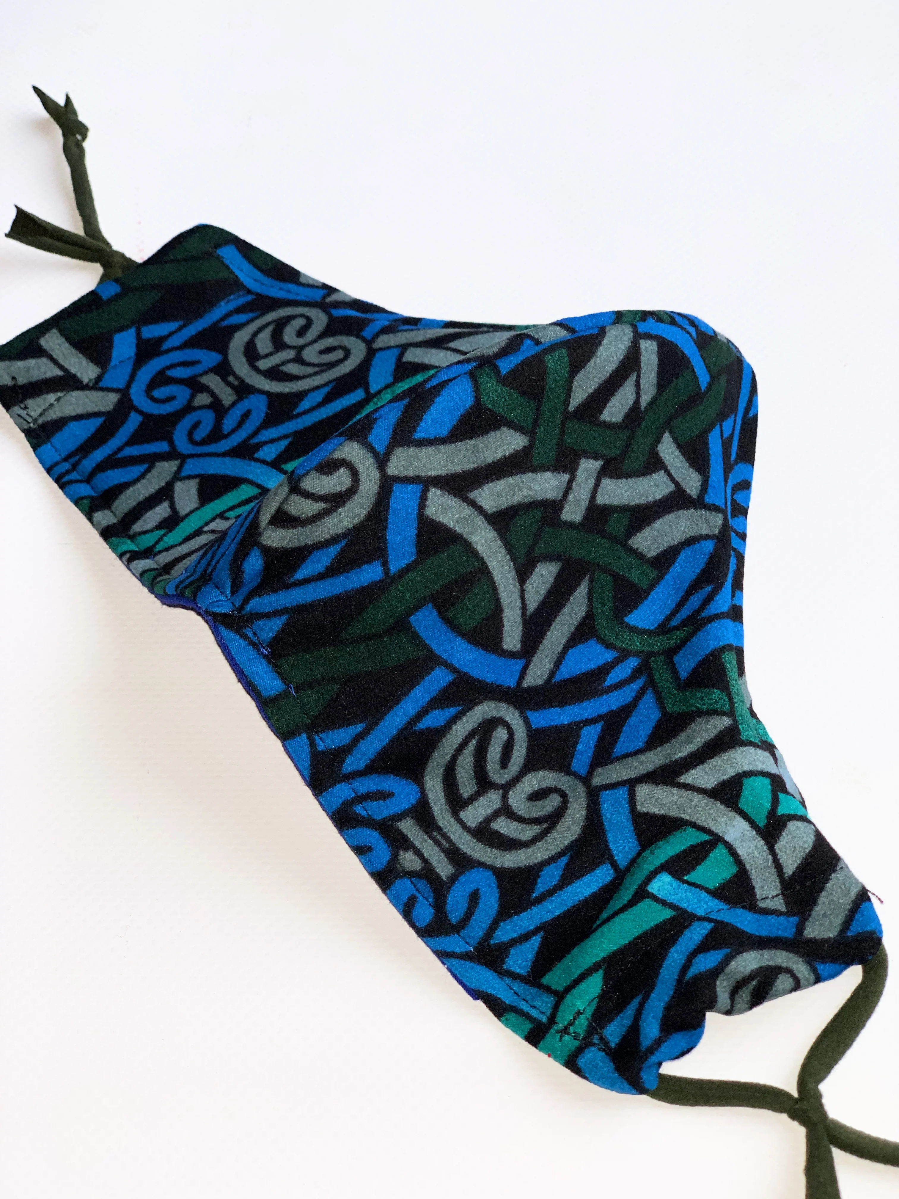 Celtic Twist Face Mask - Image 2
