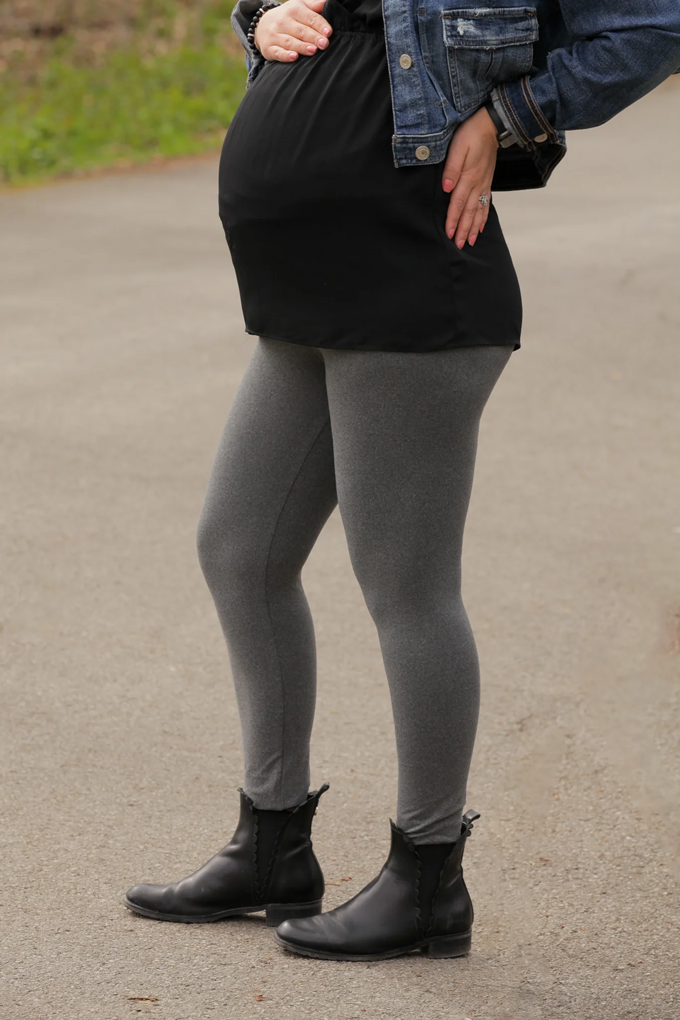 Charcoal Grey Maternity Leggings - Image 3