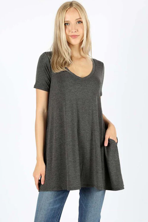 Short Sleeve V-Neck Top (WITH POCKETS) - Image 16